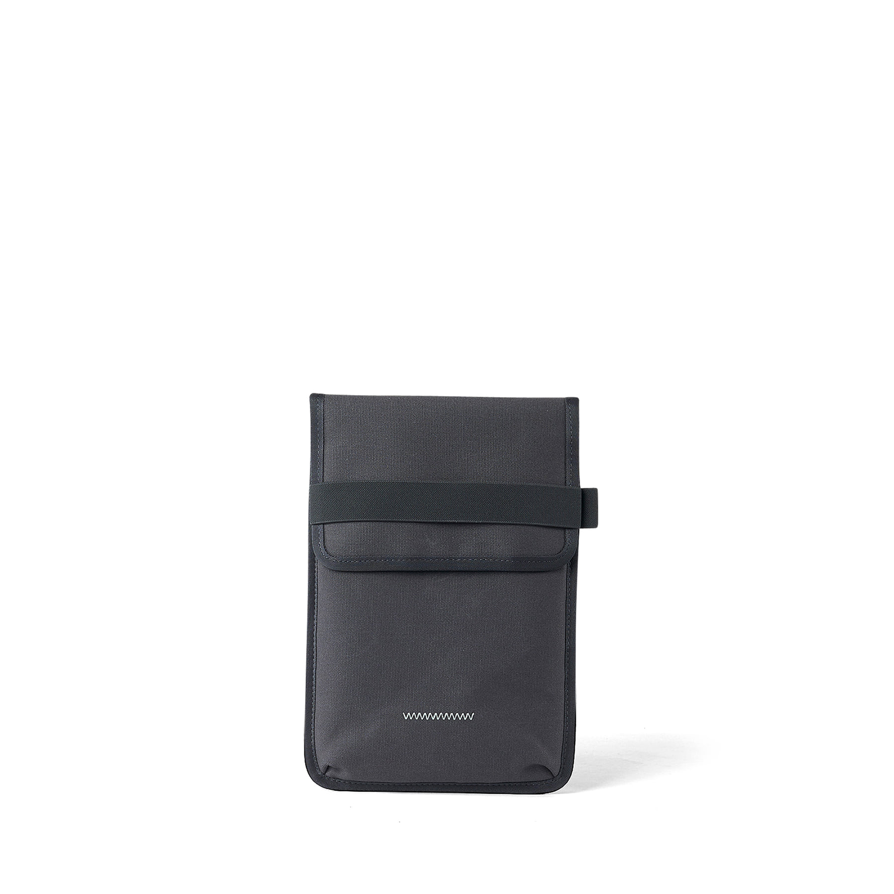 DESK PACK IPAD POUCH 10.5 CHARCOAL
